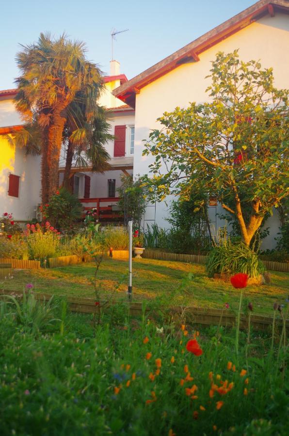 Maison Elizondoa - Chambres, Restaurant Et Spa Masparraute ภายนอก รูปภาพ